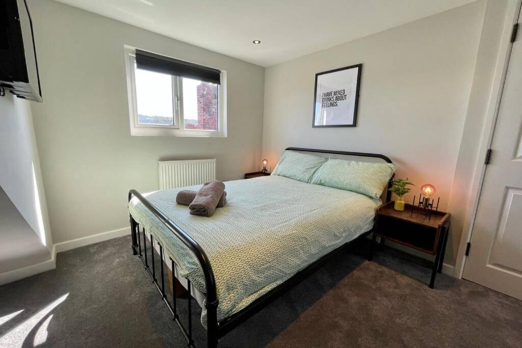 Large House Near Victoria Park For Groups, 10 Mins Bus To City Centre Cardiff Exterior foto